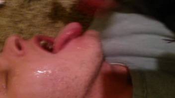 Old gay dude enjoys a huge facial after a dog BJ